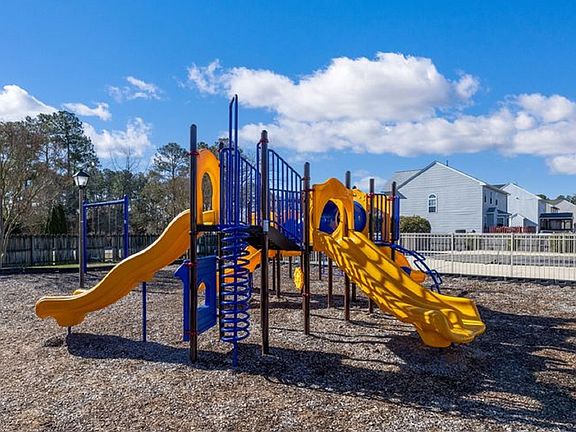 Enjoy Gateway's welcoming playground, where families come together to connect and enjoy the outdoors.