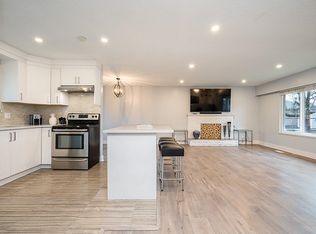 11278 206th St, Maple Ridge, BC V2X 1T3