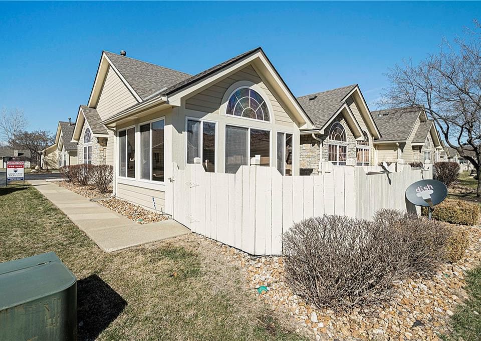 6105 NE Kensington Dr, Lees Summit, MO 64064 Zillow