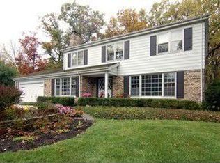 996 Beverly Pl, Lake Forest, IL 60045