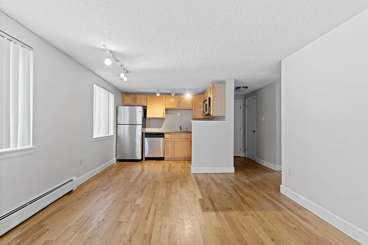 Building Photo - Lincoln Park Apartments