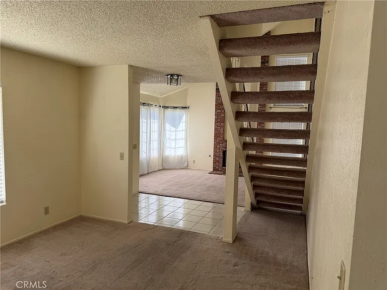 10570 Hill Grass Dr — Photo 6