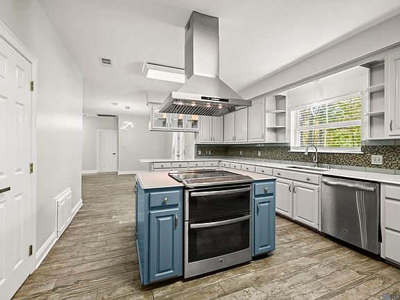 3rd image of 7936 Ben Fugler Rd