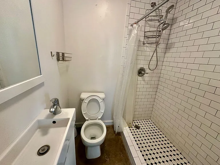 1419 Alamo St #B — Photo 16