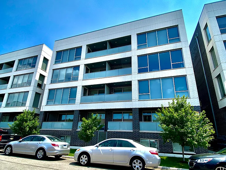 2353 N Seeley Ave #4A — Photo 1