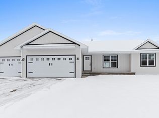 2837 T Berg Cir, Abrams, WI 54101