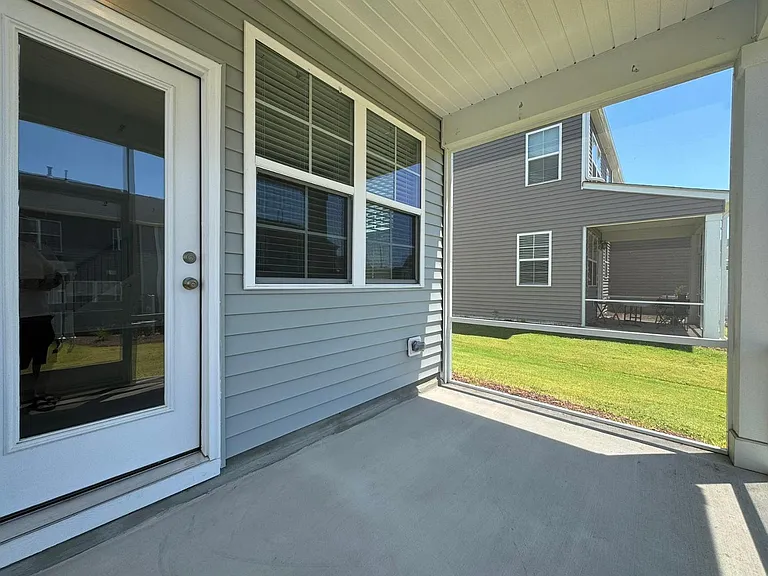 2038 Strickland Oak Way — Photo 36