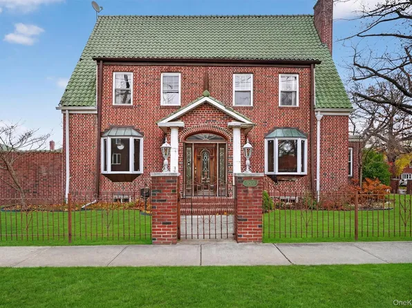 2300 Gunther Avenue, Bronx, NY 10469