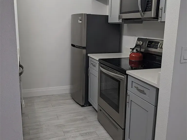 201 Santa Clara Dr #13A — Photo 6
