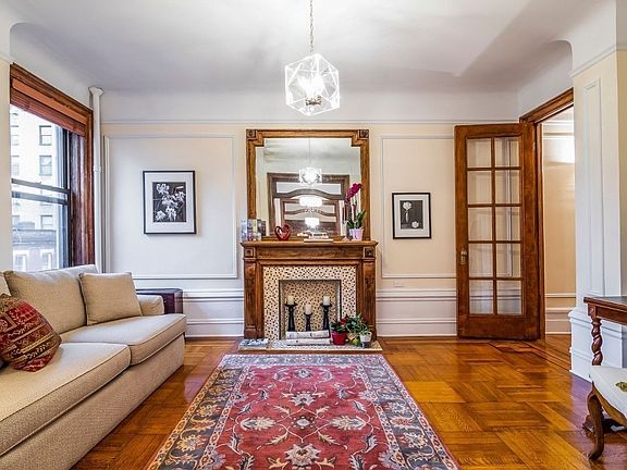 5th image of 314 W 100th St APT 61