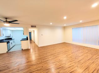 13138 Moorpark St #13, Sherman Oaks, CA 91423