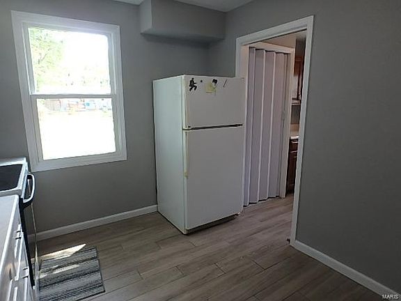 4th image of 31 McNulty Dr