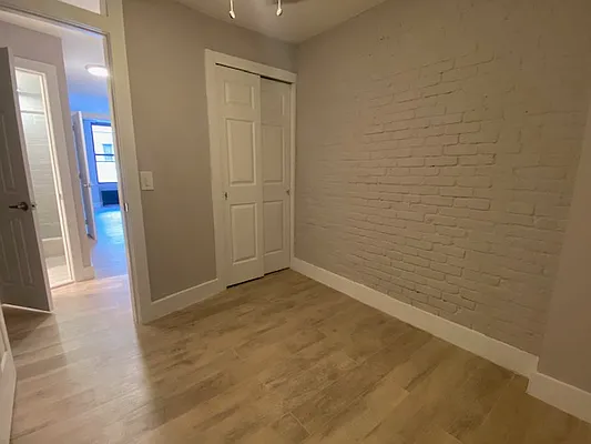 Rented by REAL New York | media 12