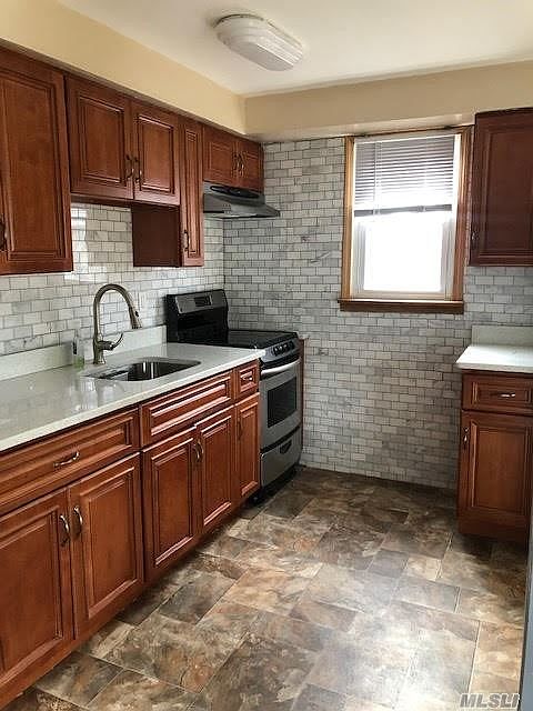 1st image of 1533 Lydia Ave