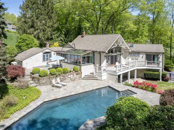 18 Calvin Road, Weston, CT 06883