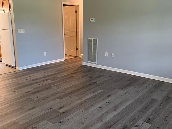 2nd image of 8002 Tipton Overlook Way