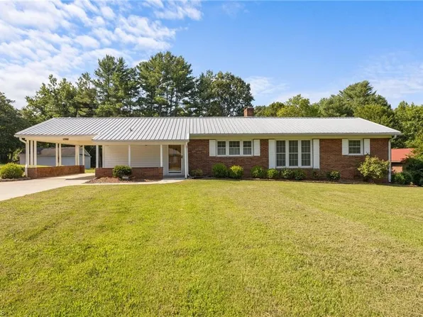 1796 Welcome Bethesda Rd, Lexington, NC 27295