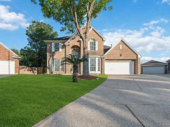 3rd image of 1508 Red Bud Ct