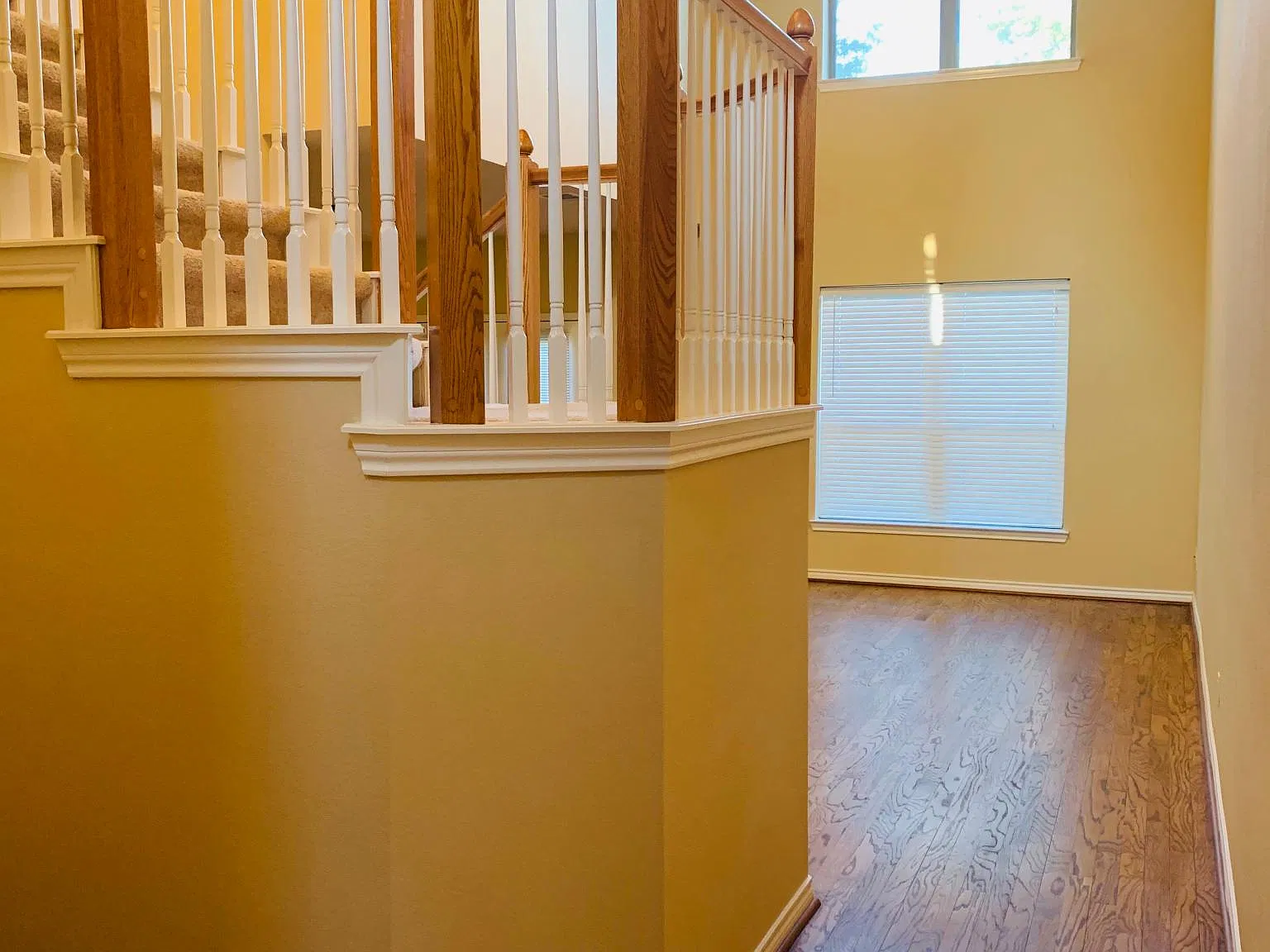 2 bed, 2.5 bath, 1631 sqft, $2,200 — Photo 4