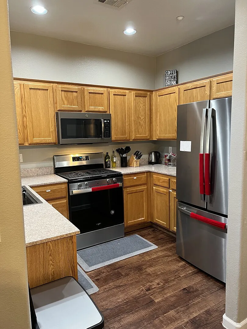 Gated Dual Master Suites with Office and Dog Park — Photo 4