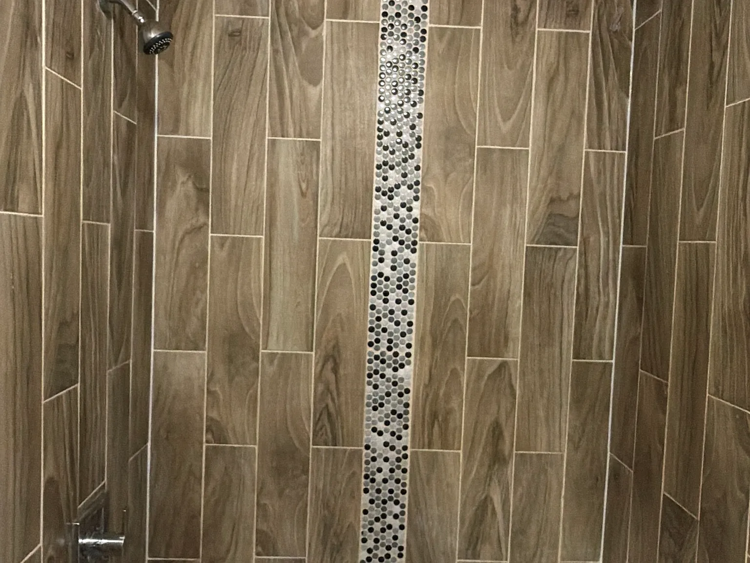 3 bed, $2,400 — Photo 2