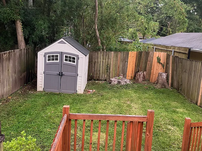 1136 Montauk Ave — Photo 13