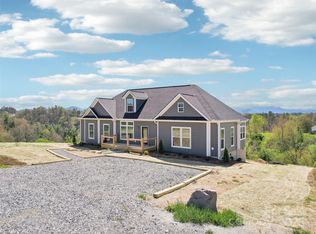 25 Colby Dr, Weaverville, NC 28787