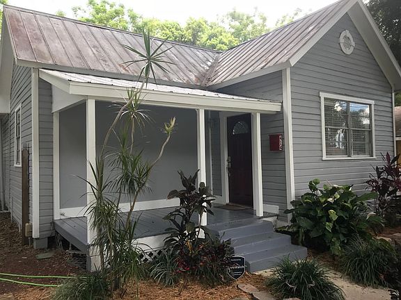 3rd image of 414 E Forest Ave