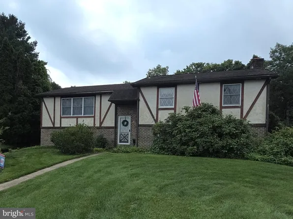 716 Tamarack Trl, Reading, PA 19607