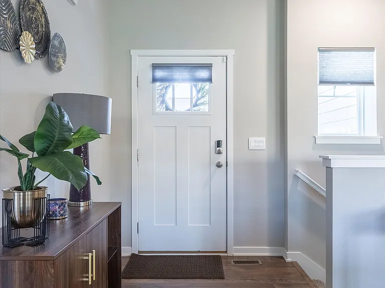 6420 Kyla Dr — Photo 4