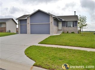 2322 S Rogers Ln, Wichita, KS 67235