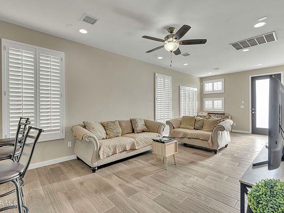 5th image of 4524 Mark Avizo St