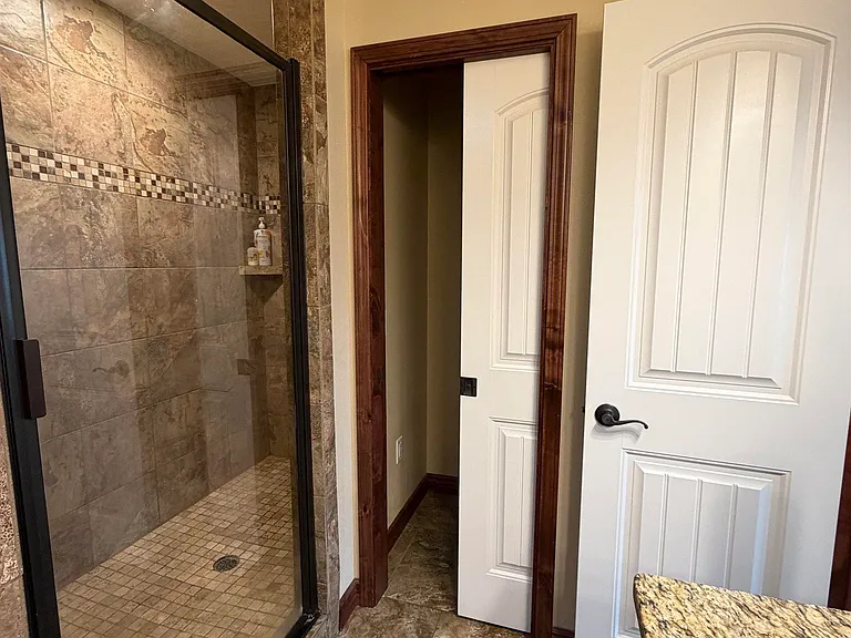3813 Ethan Ave — Photo 11