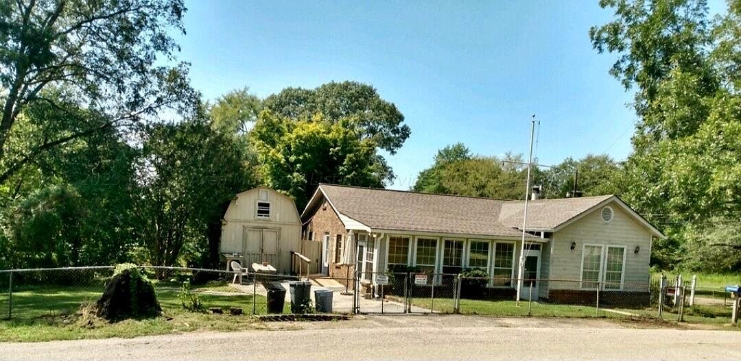 1135 2nd St NW, Carbon Hill, AL 35549 Zillow