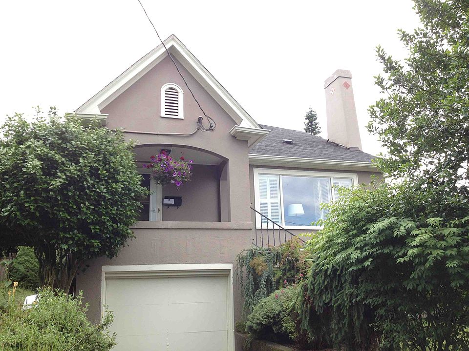 2nd image of 6816 17th Ave NE