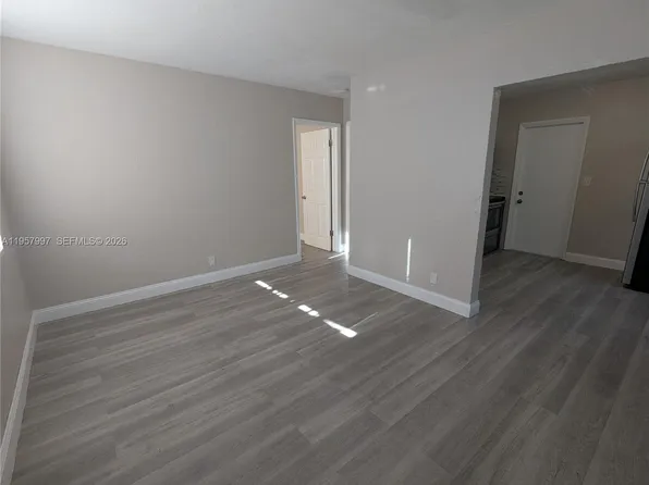 (undisclosed Address), Hollywood, FL 33020