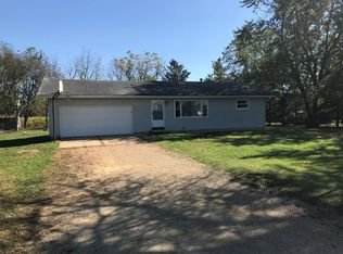 688 Schaefer Rd, Belleville, WI 53508