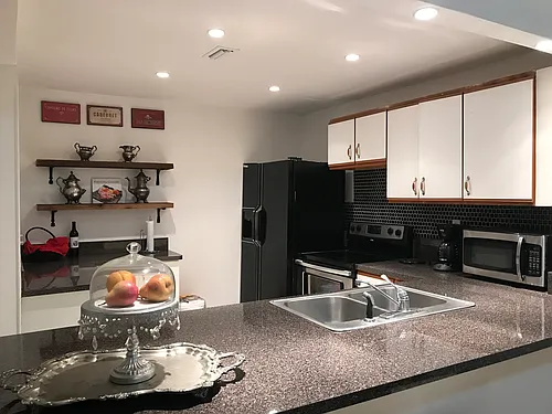 9175 SW 77th Ave #103 Photo 1