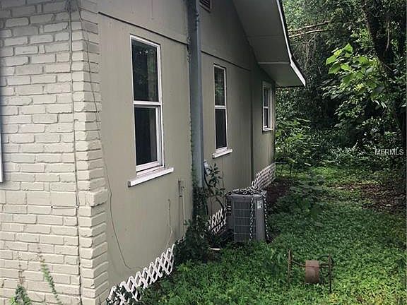 4th image of 1413 E Linebaugh Ave