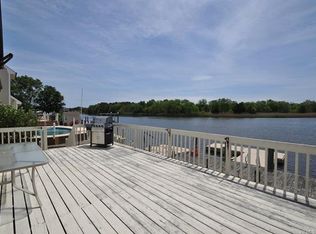 505 N Shore Dr, Forked River, NJ 08731