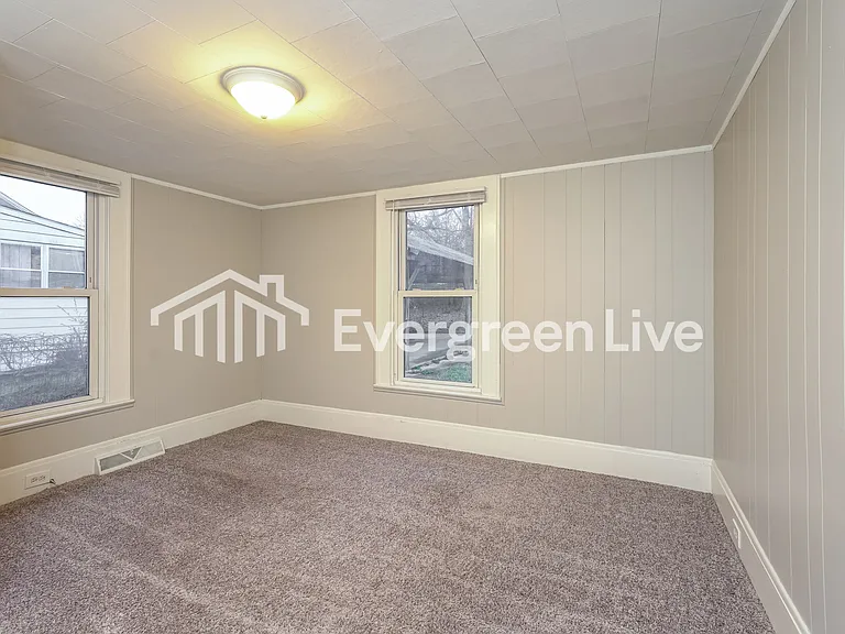 1814 Old Salisbury Rd — Photo 12