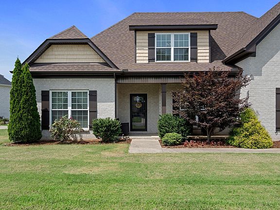 2nd image of 2220 Goodwin Ln
