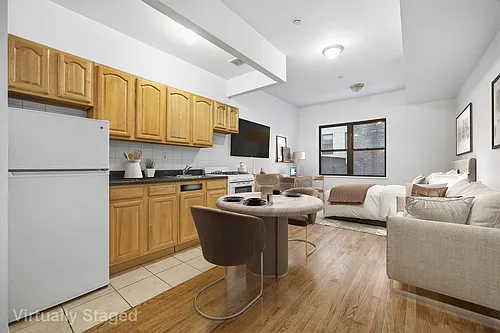52 W 14th St #5C Photo 1
