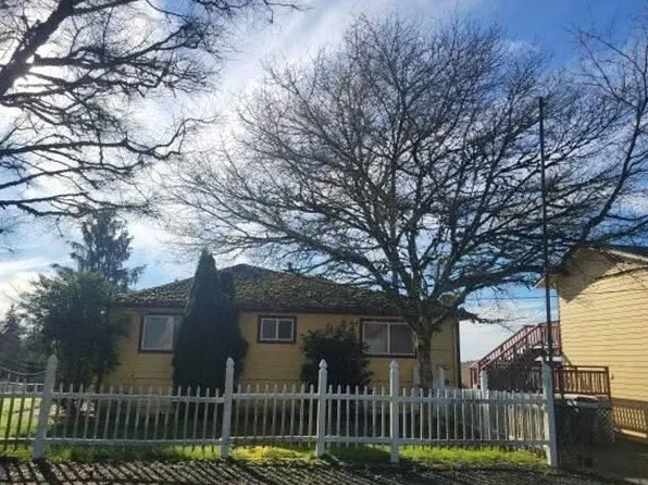 10914 Willow Rd, Lake Stevens, WA 98258