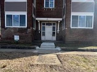 602 W Washington St #D, Bloomington, IL 61701