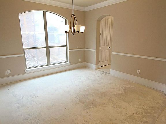 4th image of 2808 Veneto Ct