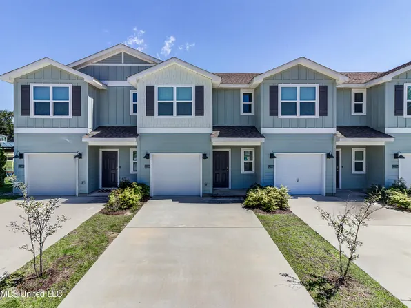 12289 Sinclair Dr, Gulfport, MS 39503
