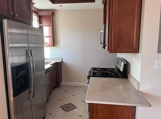 169 Sackett St #2R, Brooklyn, NY 11231