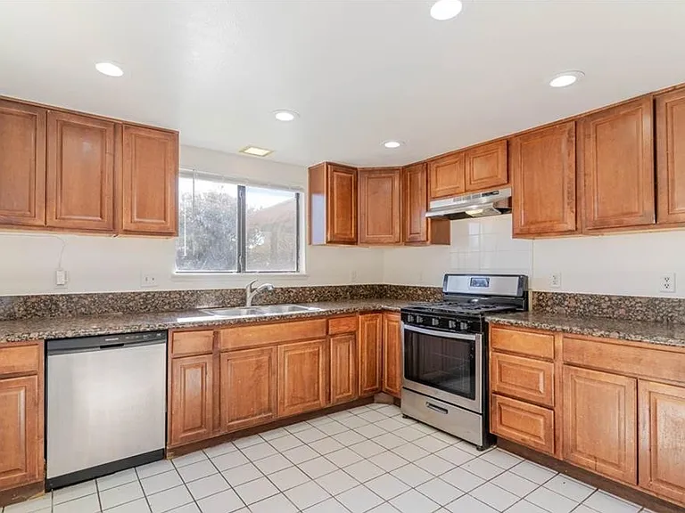 4906 Pacifica Ave #1 — Photo 4