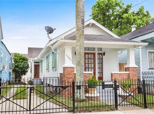 1227 Leonidas St, New Orleans, LA 70118